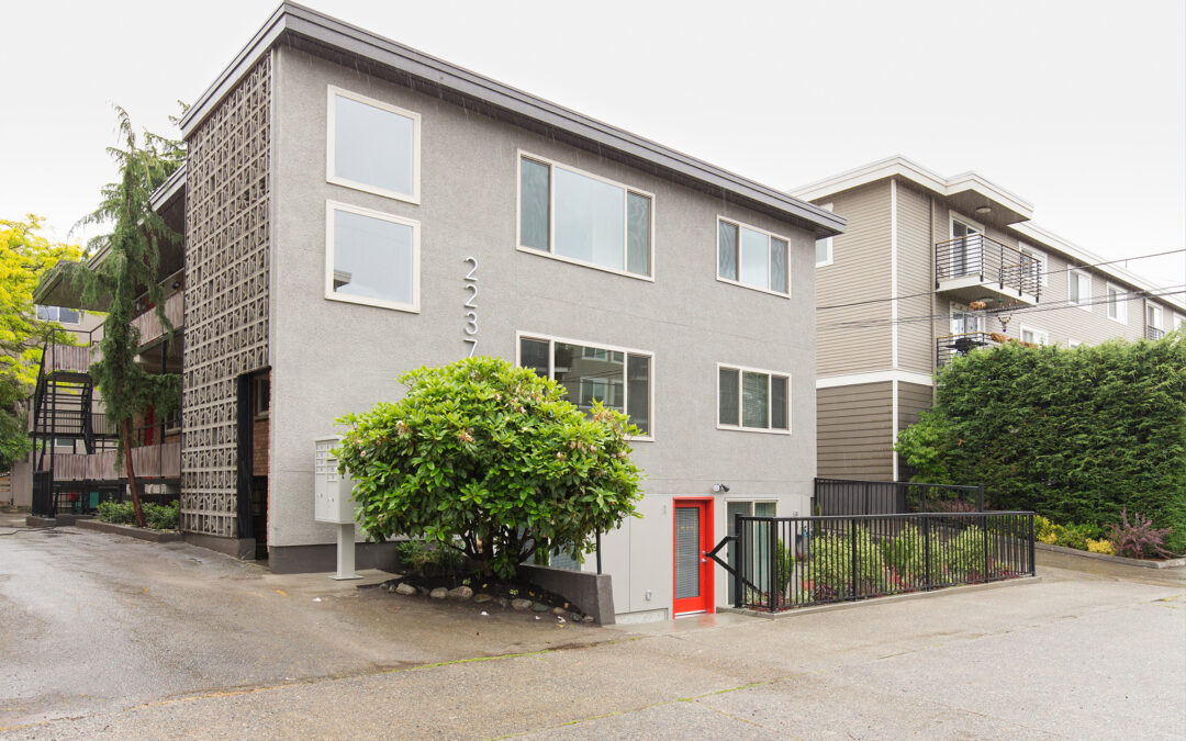 2237 Apartments – Front Entrance